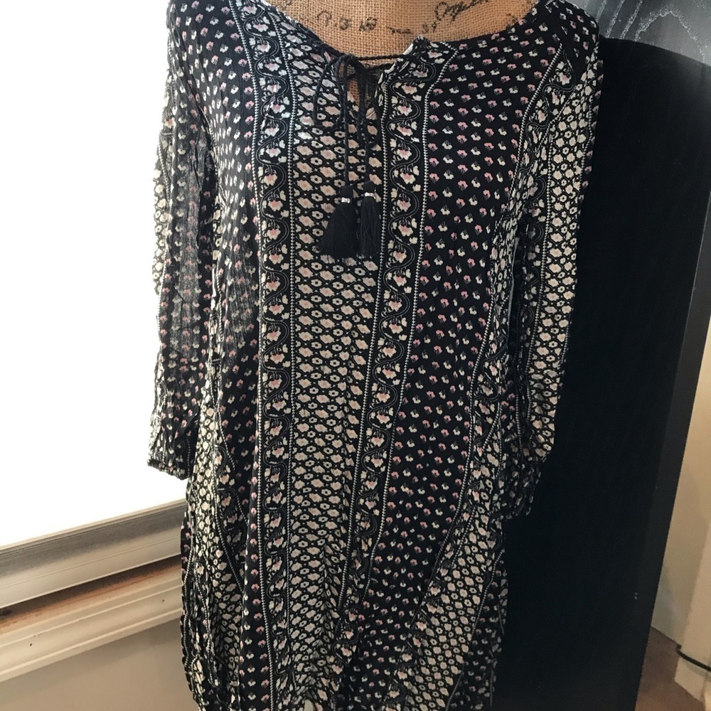 Adam Levine peasant dress